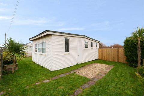 2 bedroom detached bungalow for sale, Meon Road, Titchfield PO14