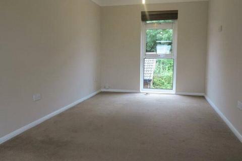 2 bedroom maisonette to rent, Fleetham Gardens, Lower Earley, Reading, Berkshire, RG6