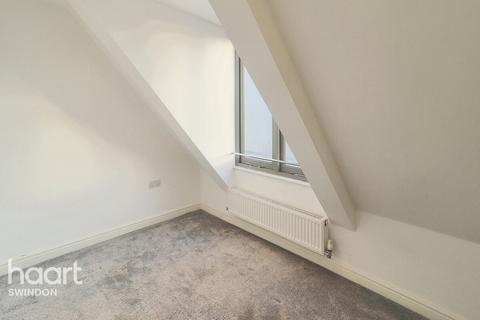 2 bedroom flat to rent, Cricklade Road, SWINDON