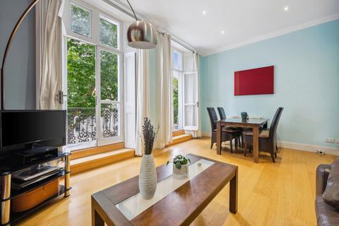 1 bedroom flat to rent, Inverness Terrace, London, W2.