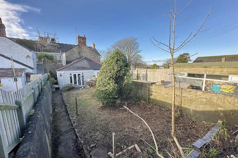 4 bedroom terraced house for sale, Mount Pleasant Road, Camborne