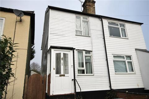 2 bedroom semi-detached house to rent, Queens Road, Farnborough, GU14