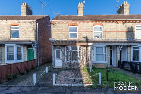 3 bedroom terraced house for sale, Clifton Avenue, Peterborough, PE3