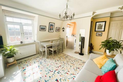 Gordon House, London W5