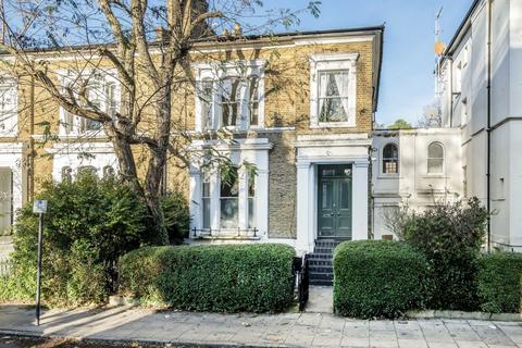 4 bedroom flat for sale, St. John's Grove, London N19