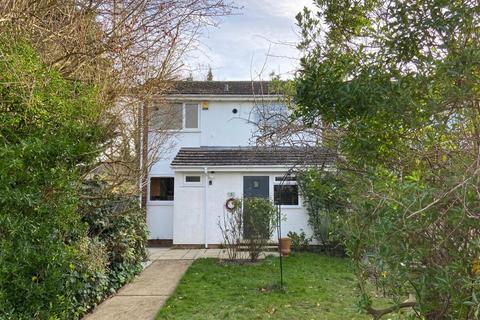 2 bedroom end of terrace house for sale, Lingholme Close, Cambridge