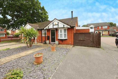 1 bedroom bungalow for sale, Railway Park Close, Lincoln