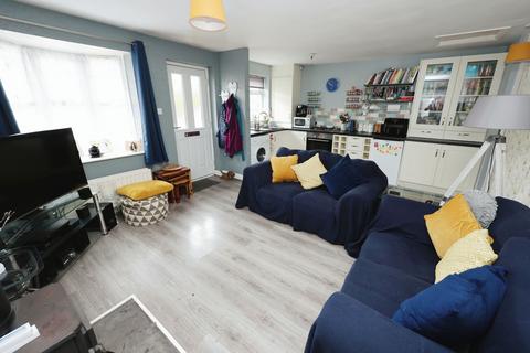 1 bedroom bungalow for sale, Railway Park Close, Lincoln, Lincolnshire, LN6