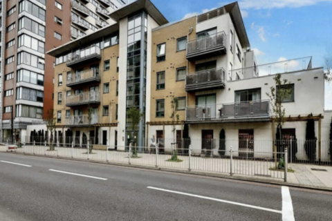 2 bedroom apartment for sale, City Gate House, Ilford, Essex