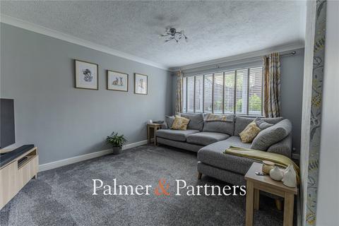 65 Holcombe Crescent, Ipswich, IP2 9PW