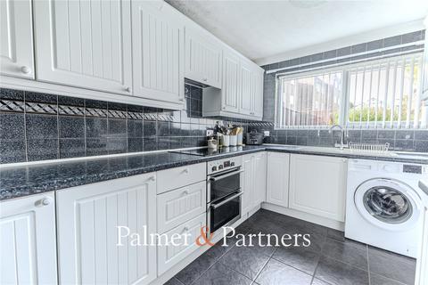 65 Holcombe Crescent, Ipswich, IP2 9PW