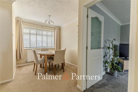65 Holcombe Crescent, Ipswich, IP2 9PW
