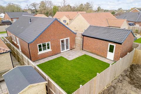 3 bedroom detached bungalow for sale, Cedar Close, Quadring