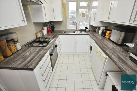 46 Basing Way, London, N3 3BY