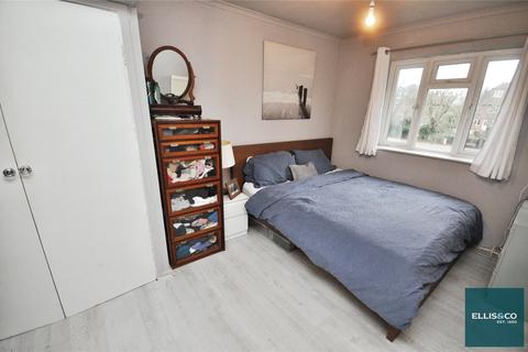 46 Basing Way, London, N3 3BY