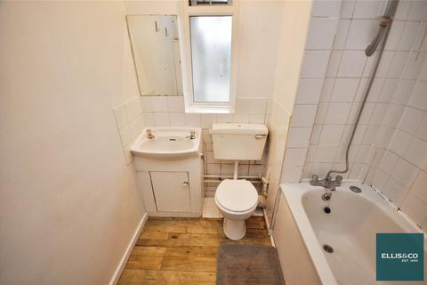 46 Basing Way, London, N3 3BY