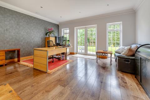 7 bedroom detached house for sale, The Leys, Radlett WD7