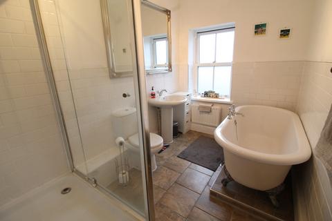 2 bedroom cottage for sale, Cox Green Road, Egerton, Bolton, BL7