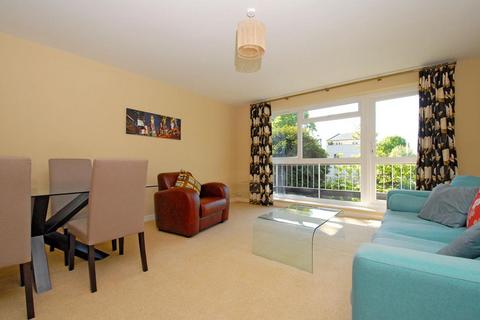 2 bedroom flat to rent, Putney Hill Putney SW15