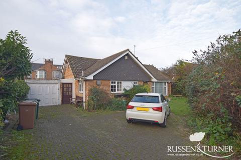 3 bedroom detached bungalow for sale, King George V Avenue, King's Lynn PE30