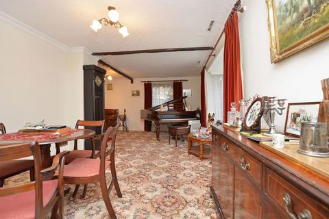 undefined, King George V Avenue, King's Lynn PE30