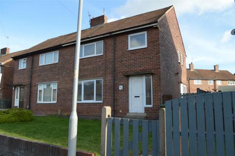 3 bedroom semi-detached house to rent, Beech Street, Pontefract