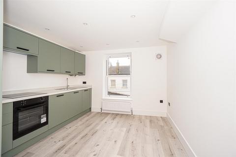 2 bedroom flat for sale, Bexhill Road, St. Leonards-On-Sea