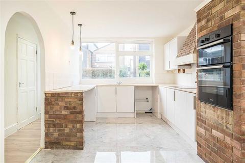 3 bedroom terraced house for sale, Warwickshire Path, London SE8