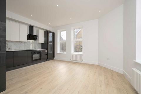 2 bedroom flat to rent, Fermoy Road, Maida Vale W9