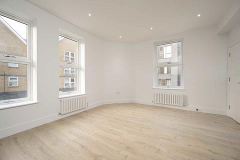 2 bedroom flat to rent, Fermoy Road, Maida Vale W9