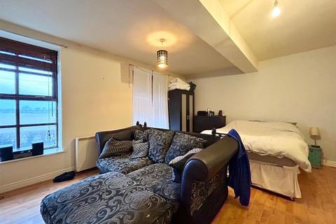 undefined, Watling Street, Stafford ST19