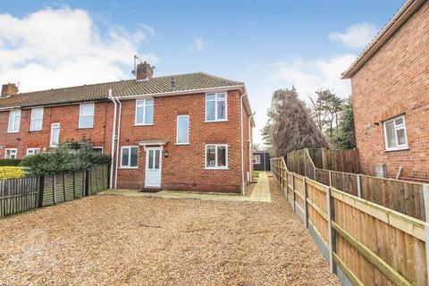 5 bedroom semi-detached house to rent, Ranworth Road, Norwich