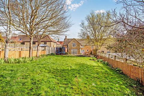 13 Back Lane, South Luffenham, Oakham, LE15 8NQ