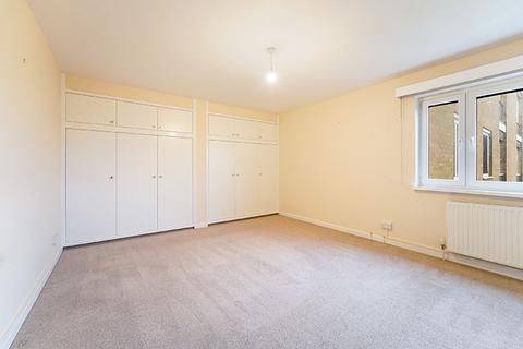 2 bedroom flat for sale, Grove Road, Surbiton KT6