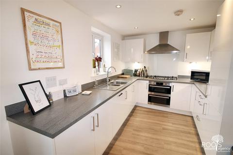 4 bedroom terraced house for sale, Cogent Crescent, Berkshire RG14