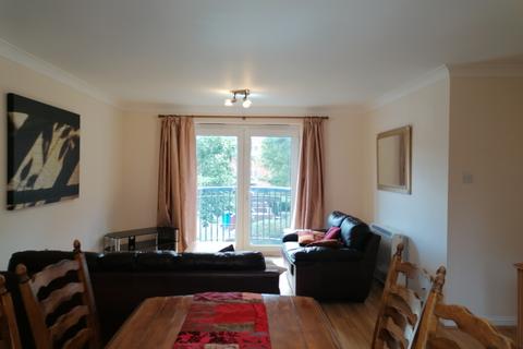 2 bedroom apartment to rent, Old York Street, Hulme, Manchester. M15 5TE