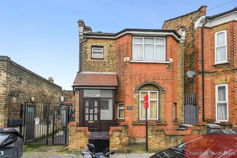 4 bedroom detached house for sale, Tavistock Road, London