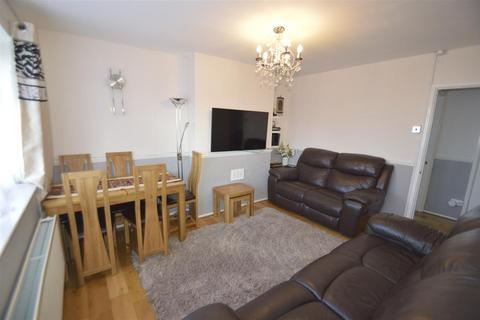 2 bedroom apartment for sale, Lansbury Avenue, Barking