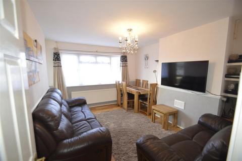 2 bedroom apartment for sale, Lansbury Avenue, Barking