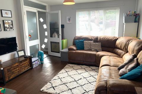 63 Beaumont Drive, Northampton, NN3 8PS