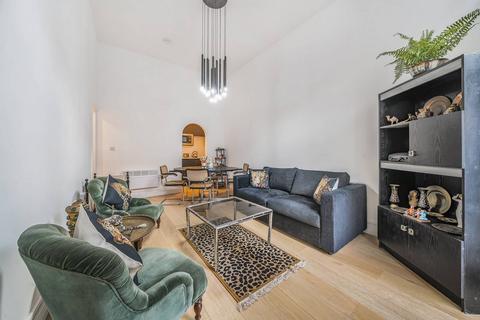 2 bedroom flat to rent, Beaufort Gardens, Kensington, London, SW3