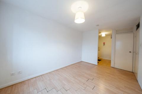 1 bedroom apartment for sale, Havil Street, London