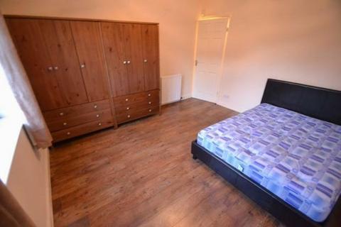 2 bedroom apartment to rent, Barlow Moor Court, Didsbury, Manchester. M20 2UX