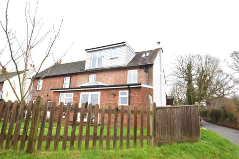 4 bedroom semi-detached house to rent, St. Peters Row, Tunbridge Wells TN3