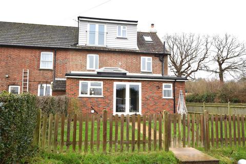 4 bedroom semi-detached house to rent, St. Peters Row, Tunbridge Wells TN3