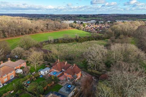 3 bedroom semi-detached house for sale, Buckland Manor New Cottages, Sway Road, LYMINGTON, SO41