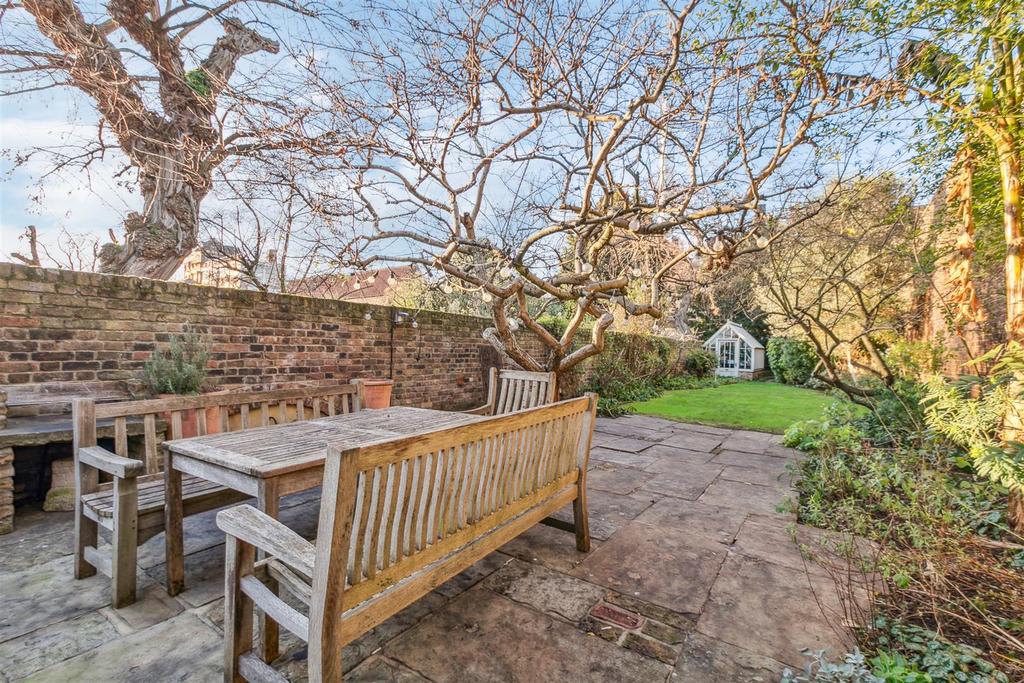 Thames View House, W4 - FOR SALE