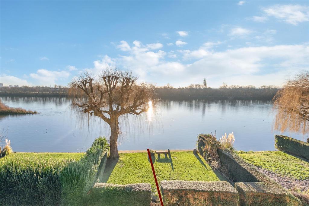 Thames View House, W4 - FOR SALE