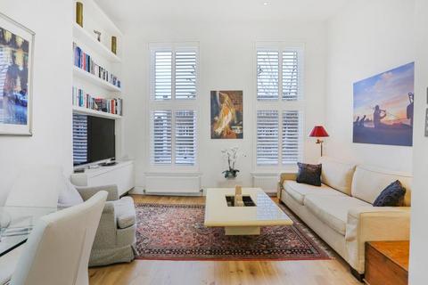 Russell Road, Kensington, W14