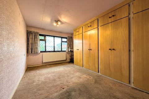 3 bedroom bungalow for sale, Lichfield Close, Farnworth, Bolton